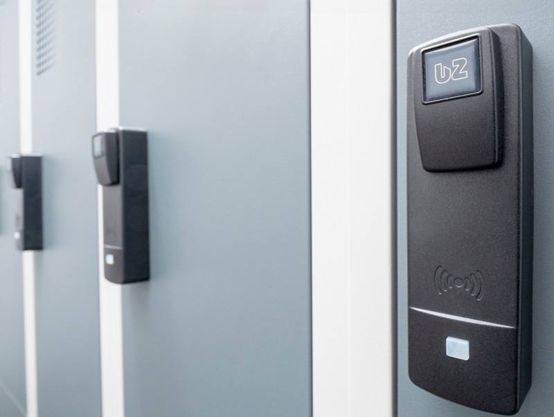Elektronisches Möbelschloss CX6192 für Spinde und Schränke.